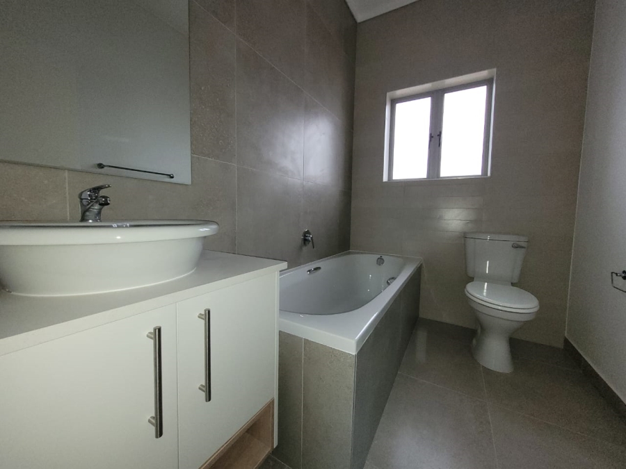 3 Bedroom Property for Sale in Mooikloof Country Estate Western Cape